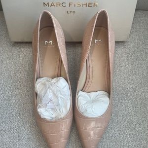 Marc Fisher Claire Pump Light Pink